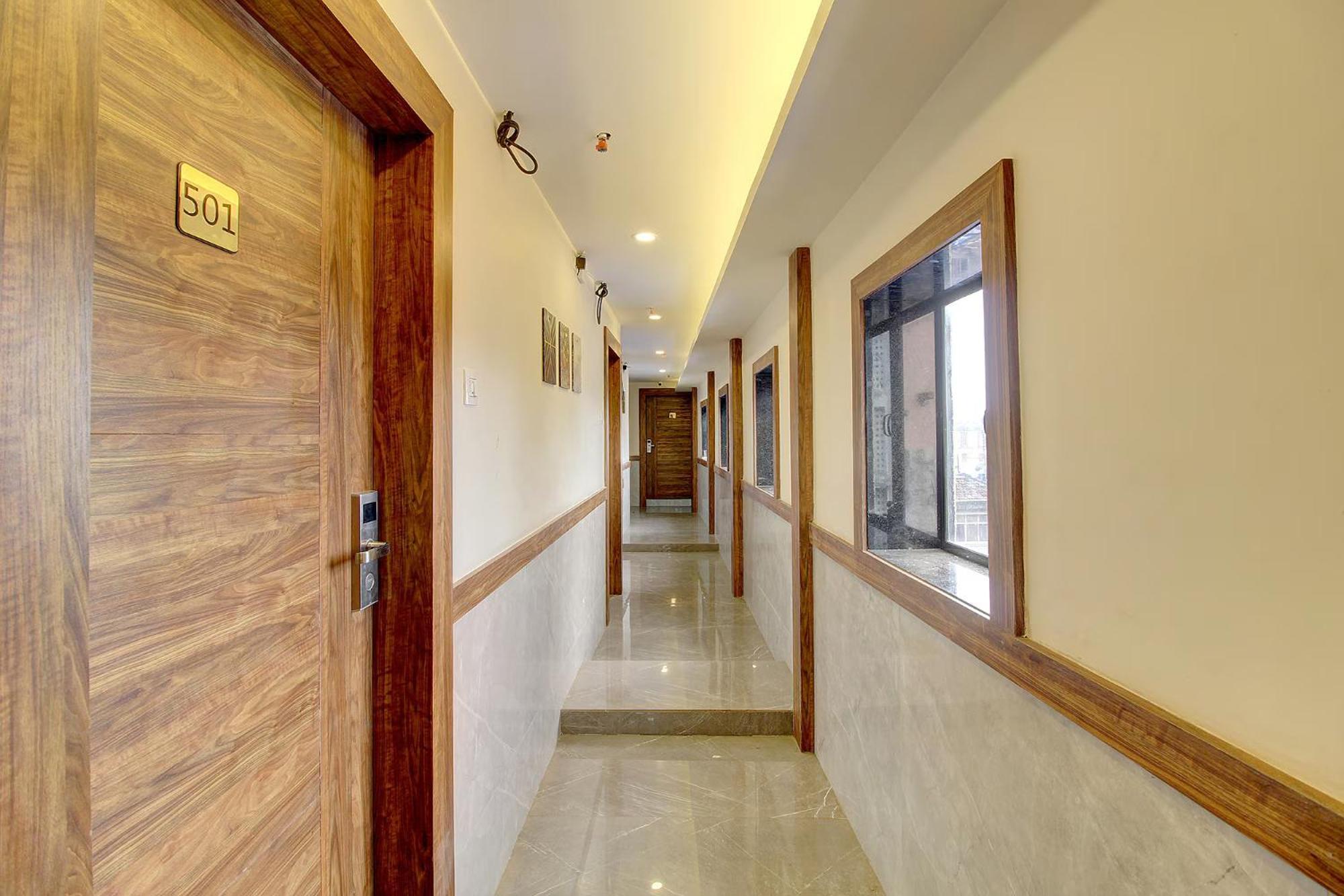 Fabhotel Peninsula - Nr Csmt Station Мумбаї Екстер'єр фото